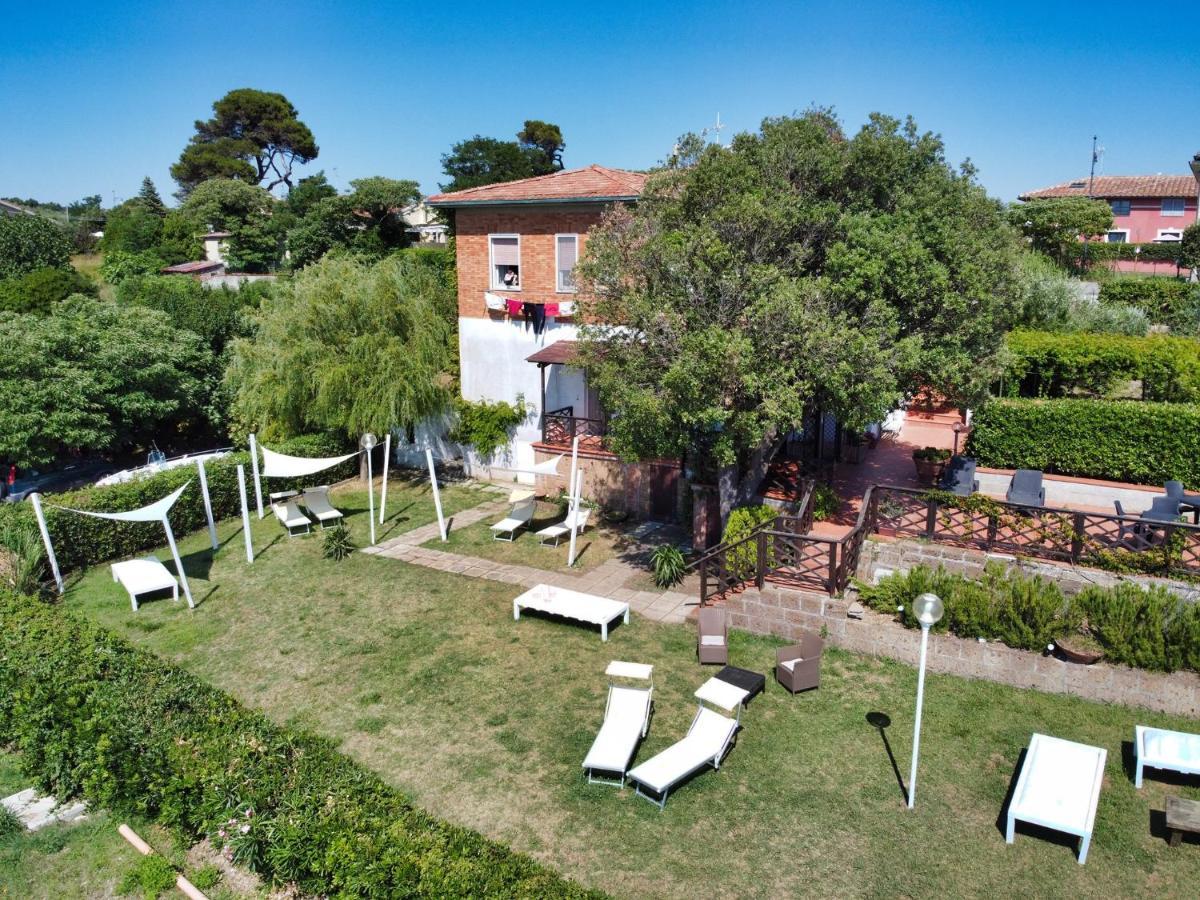 B&B Il Piccolo Paradiso Montenero  Exteriör bild