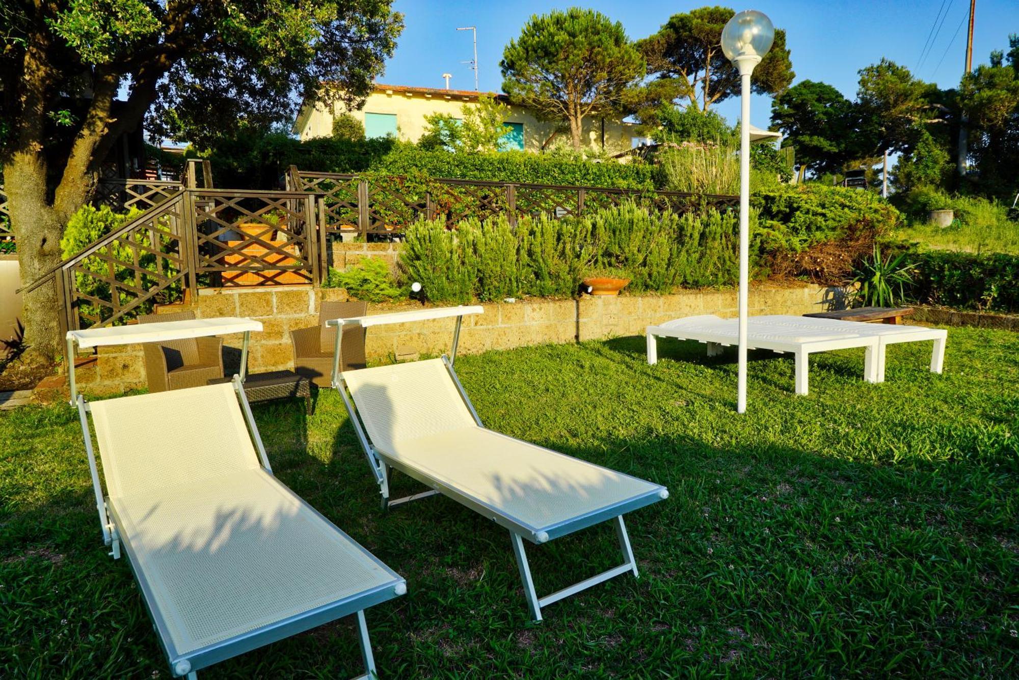 B&B Il Piccolo Paradiso Montenero  Exteriör bild
