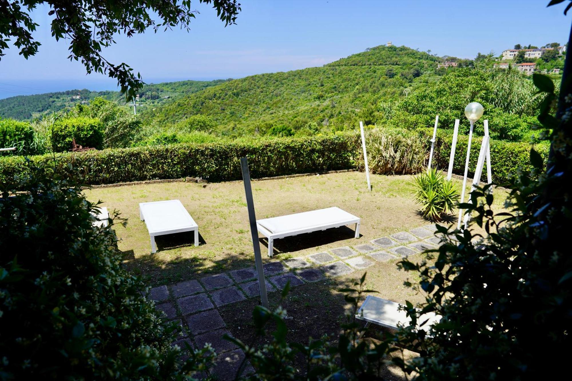 B&B Il Piccolo Paradiso Montenero  Exteriör bild
